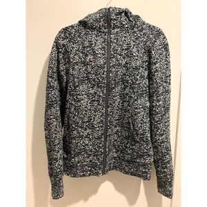 LULULEMON SWEATSHIRT SIZE 12